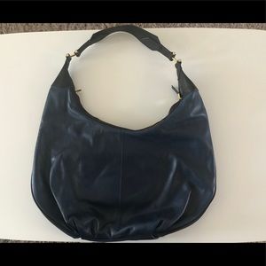 Navy/Black India Hicks Isabella bag - EUC
